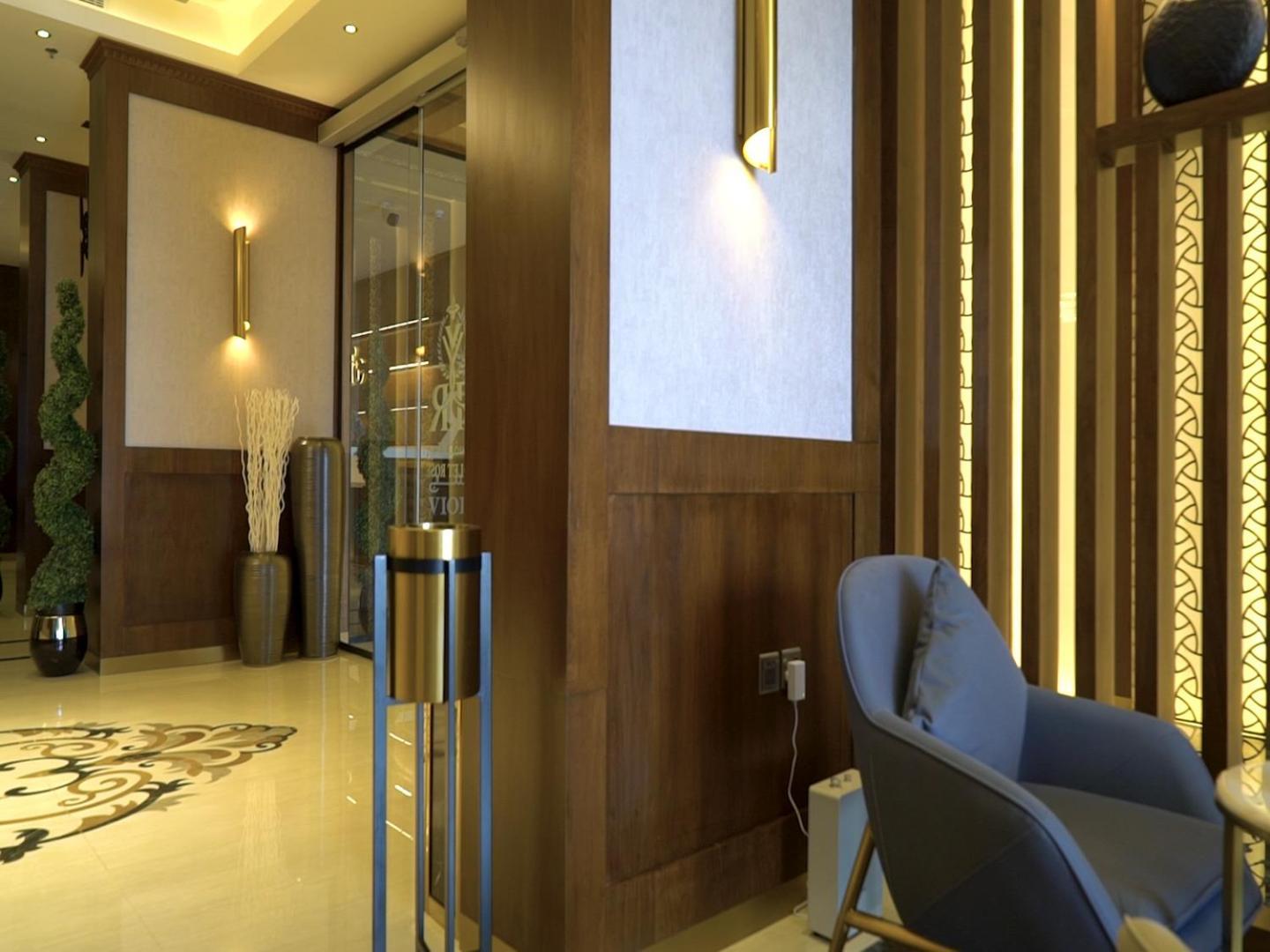 Violet Rose Aprit Hotel เจดดาห์ ภายนอก รูปภาพ