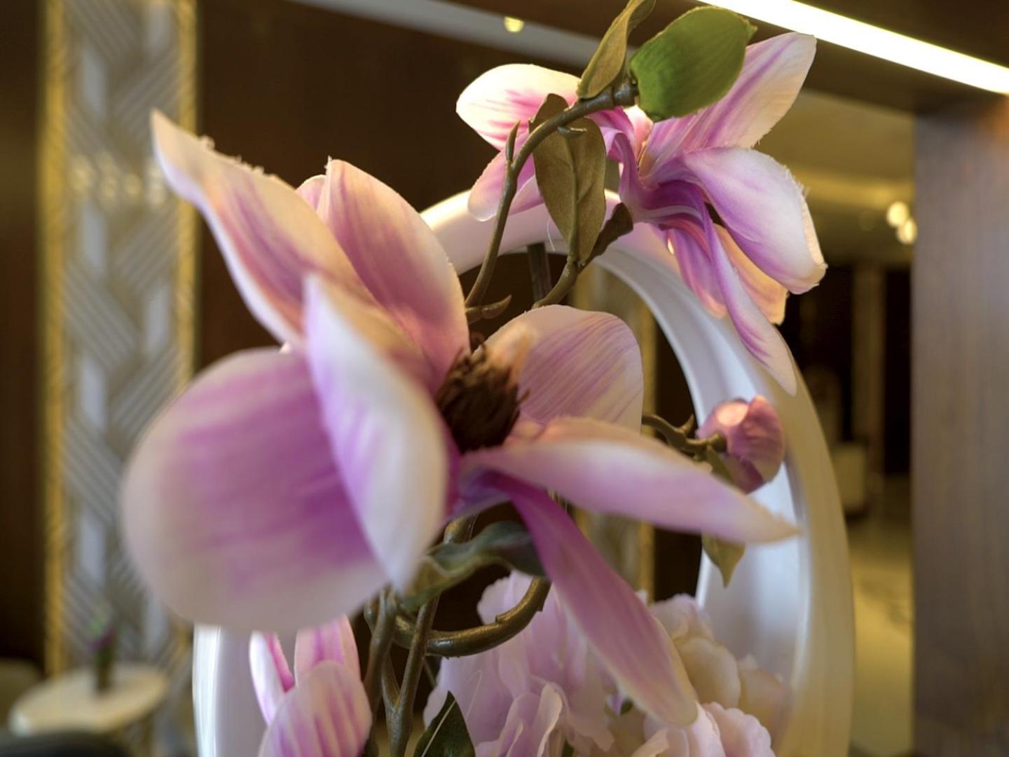 Violet Rose Aprit Hotel เจดดาห์ ภายนอก รูปภาพ