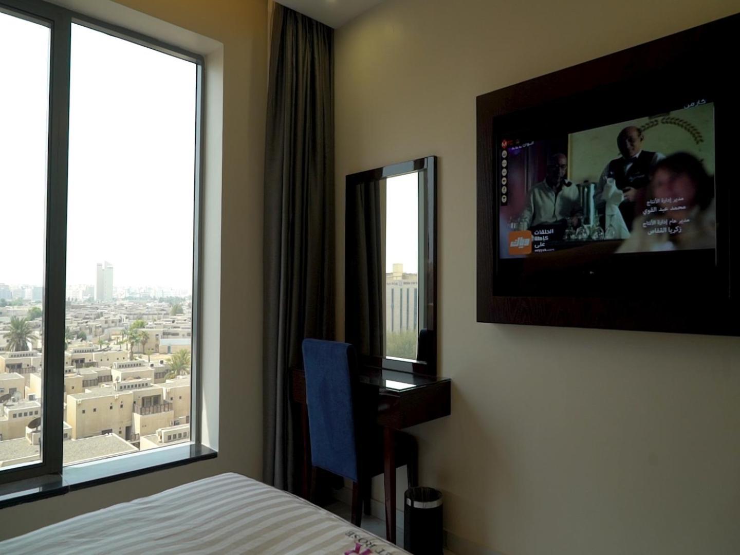 Violet Rose Aprit Hotel เจดดาห์ ภายนอก รูปภาพ
