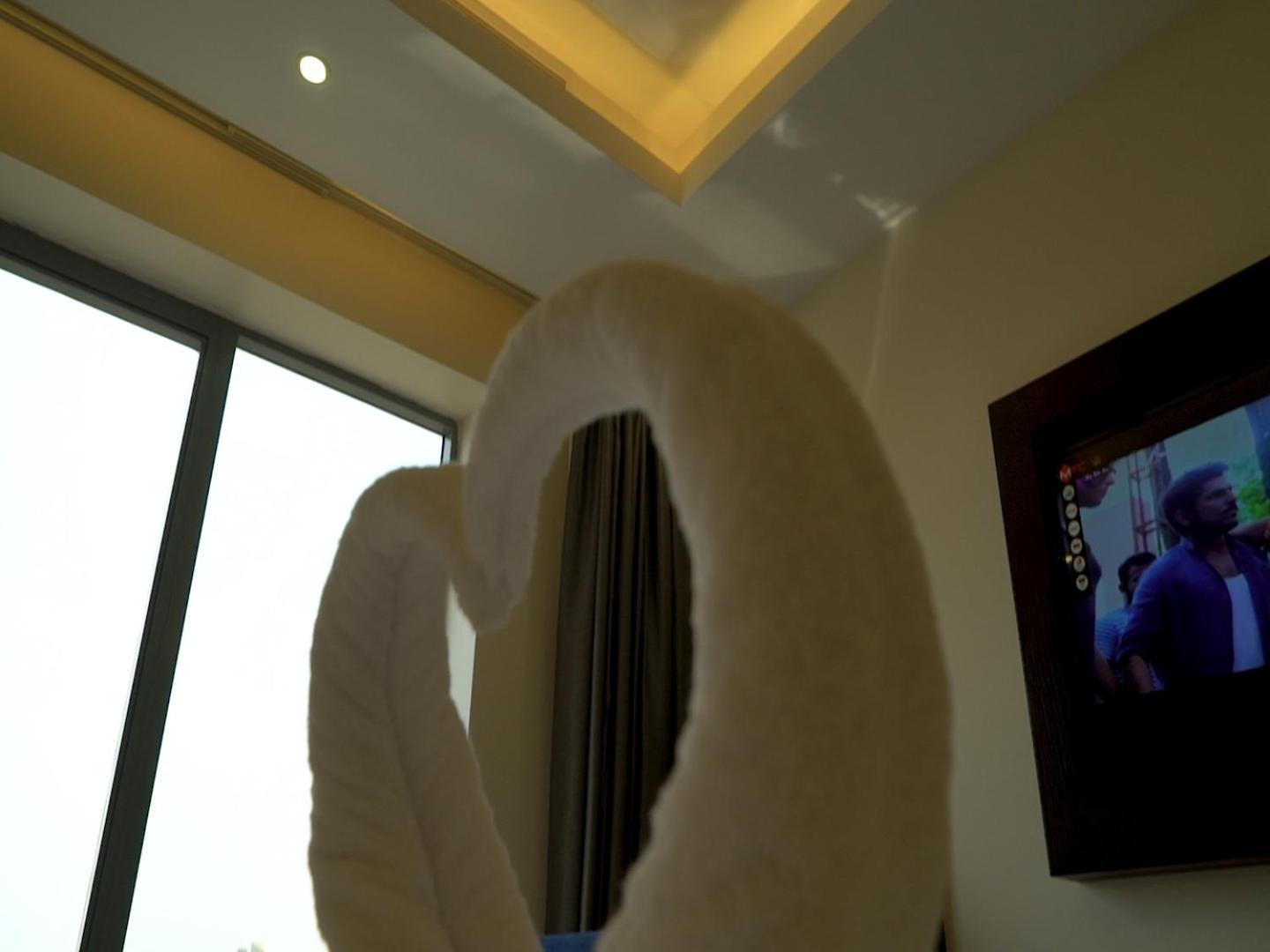 Violet Rose Aprit Hotel เจดดาห์ ภายนอก รูปภาพ