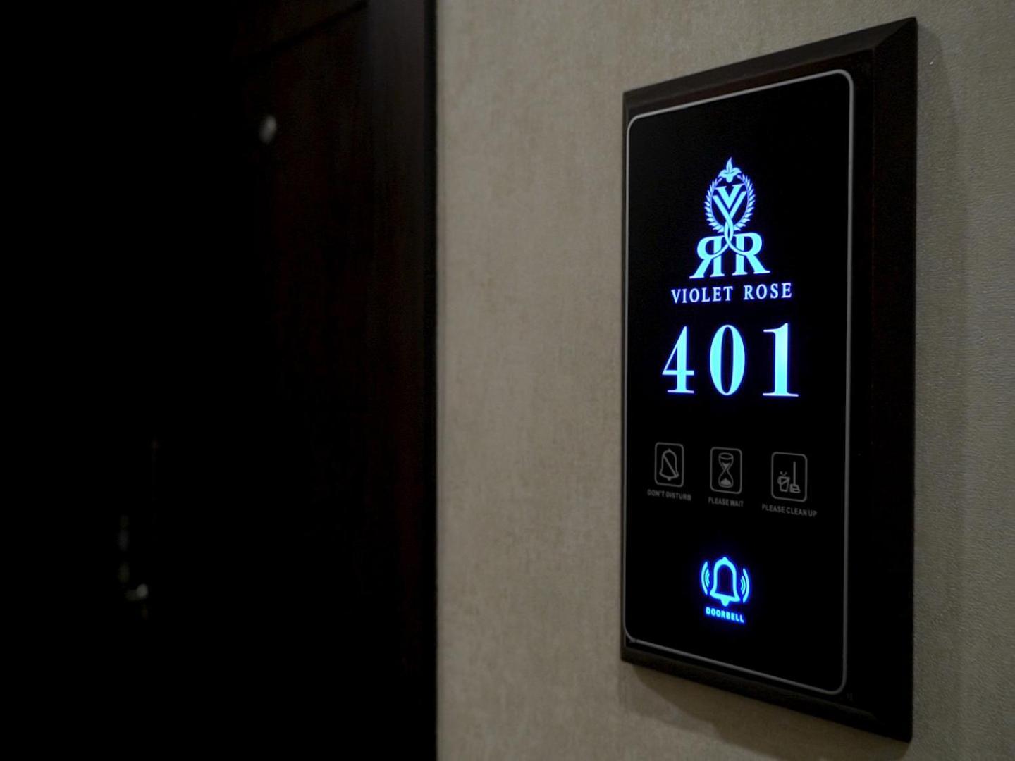 Violet Rose Aprit Hotel เจดดาห์ ภายนอก รูปภาพ
